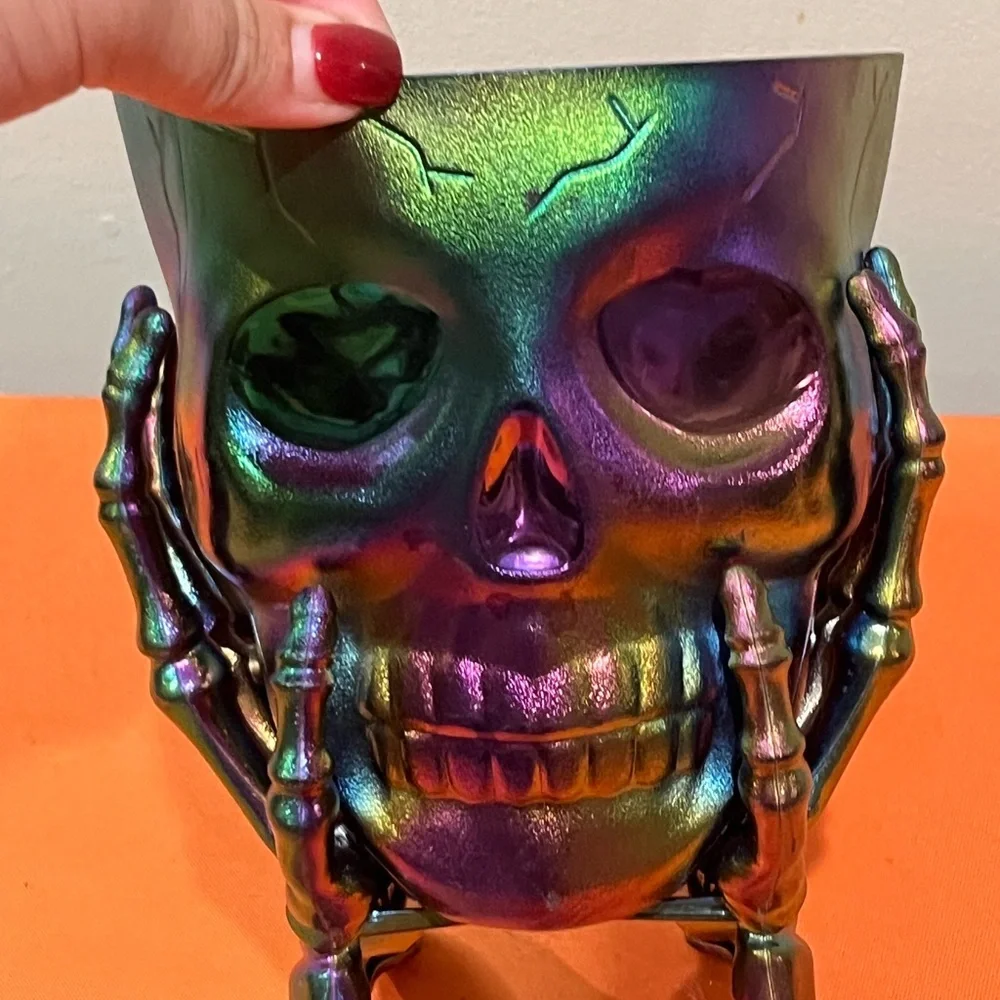 6/$25 Iridescent Skull Candy bowl - Picture 10 of 10